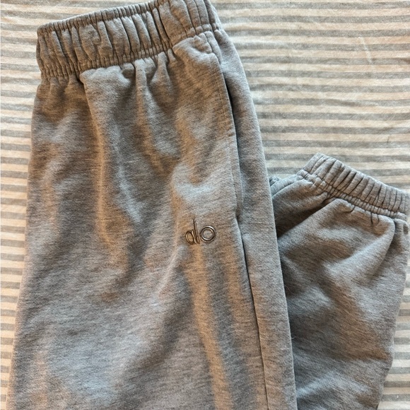 ALO Yoga Pants - ALO Yoga Gray Track Pants